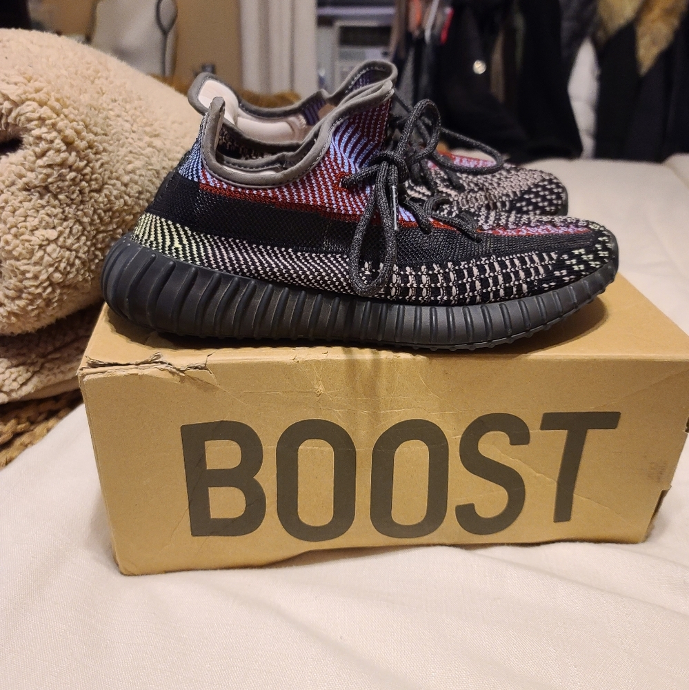 Yeezy boost 350 v2 fw5190